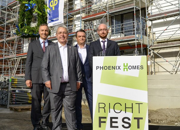 PHOENIX HOMES der REVITALIS in Hamburg feiern Richtfest